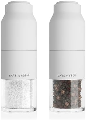 Lars NYSM Salt Pepper Mill Set