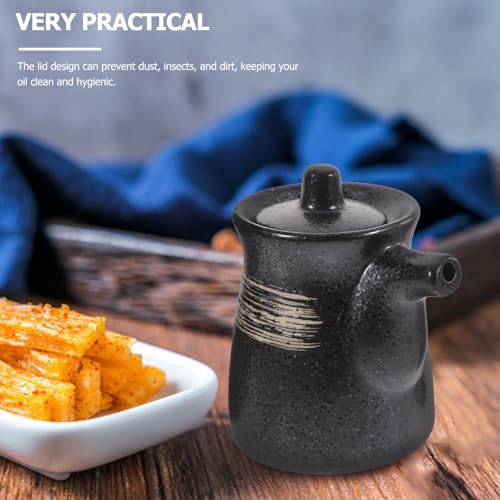 2PCS Soy Sauce Dispenser Ceramic Oil Dispensers with Lid 160ml Japanese Style