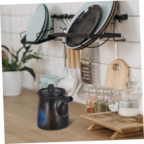 Sleek Design Keeps Spices Fresh Aesthetic for Your Kitchen