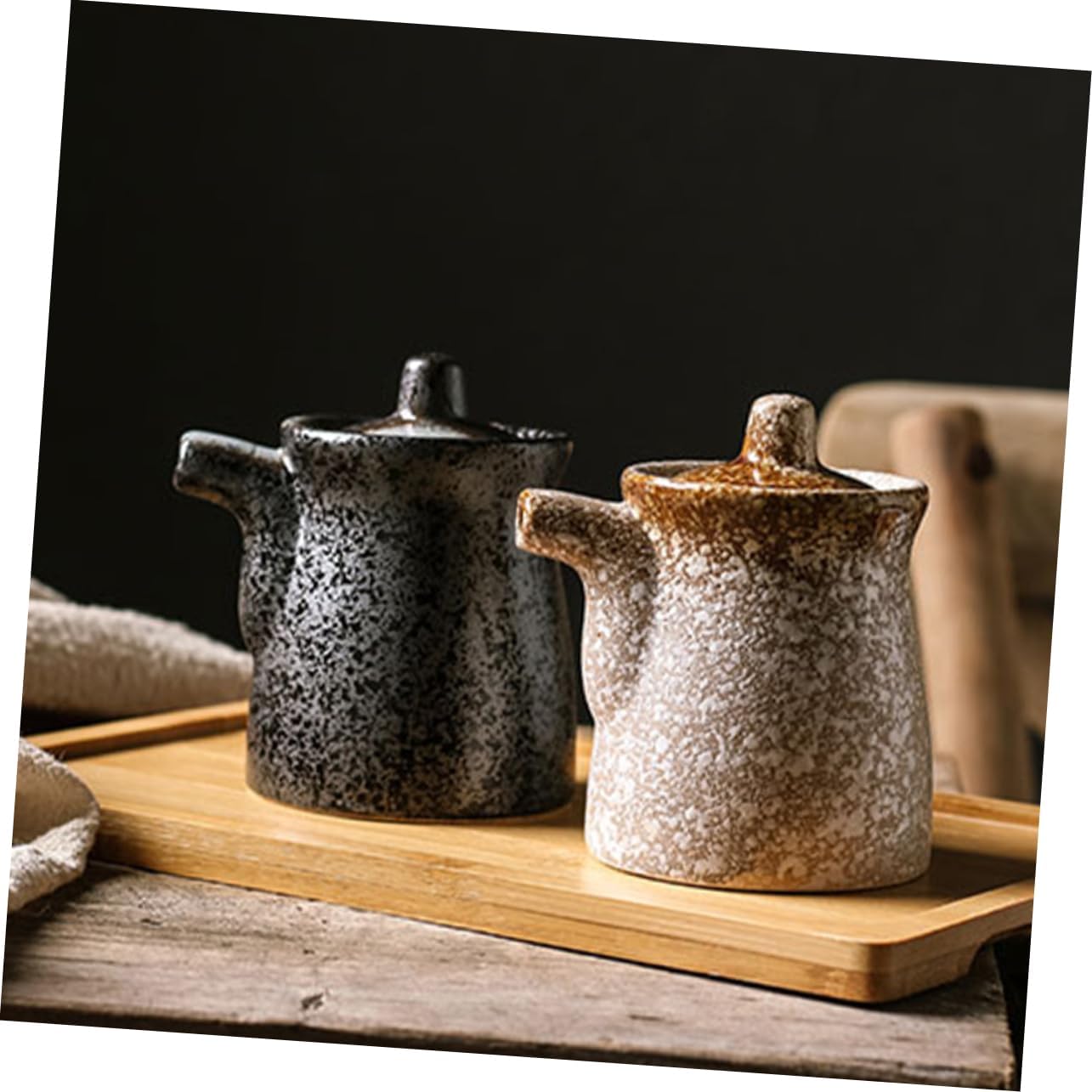 Perfect Oil Dispenser for Home Restaurant Japanese Style Ceramic Pot