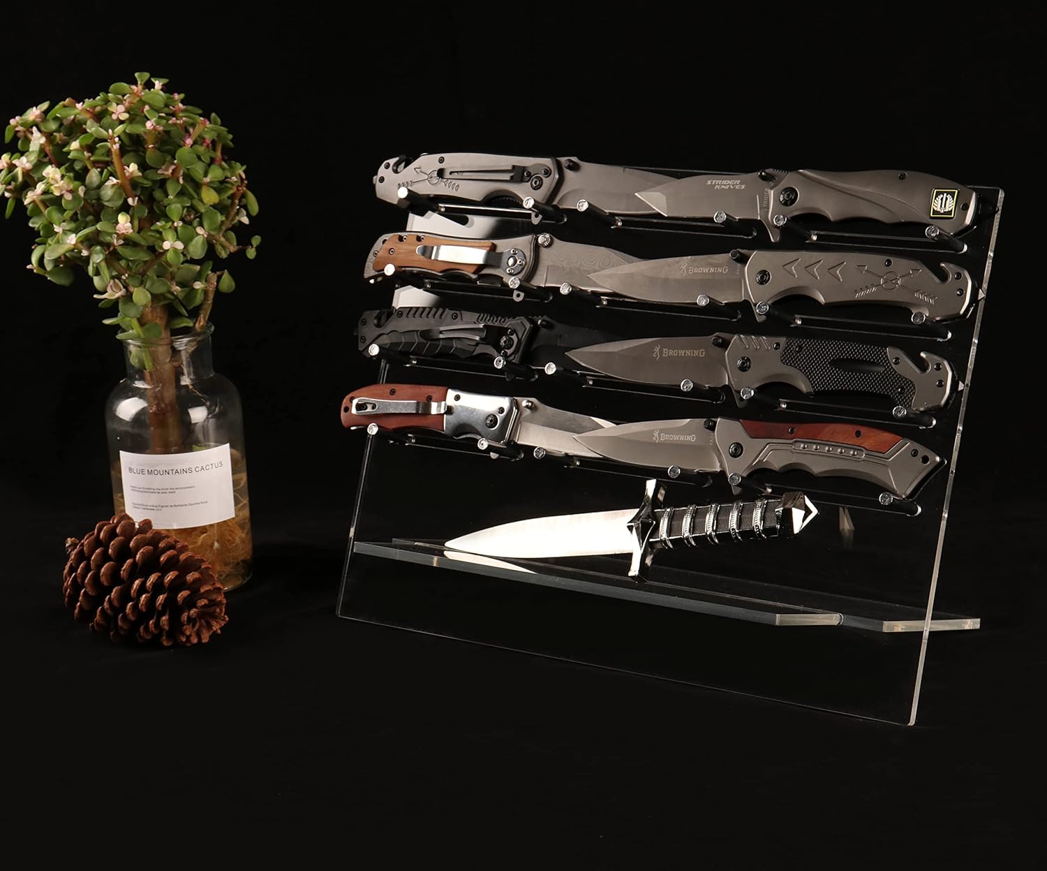 Sturdy Pocket Knife Display Rack