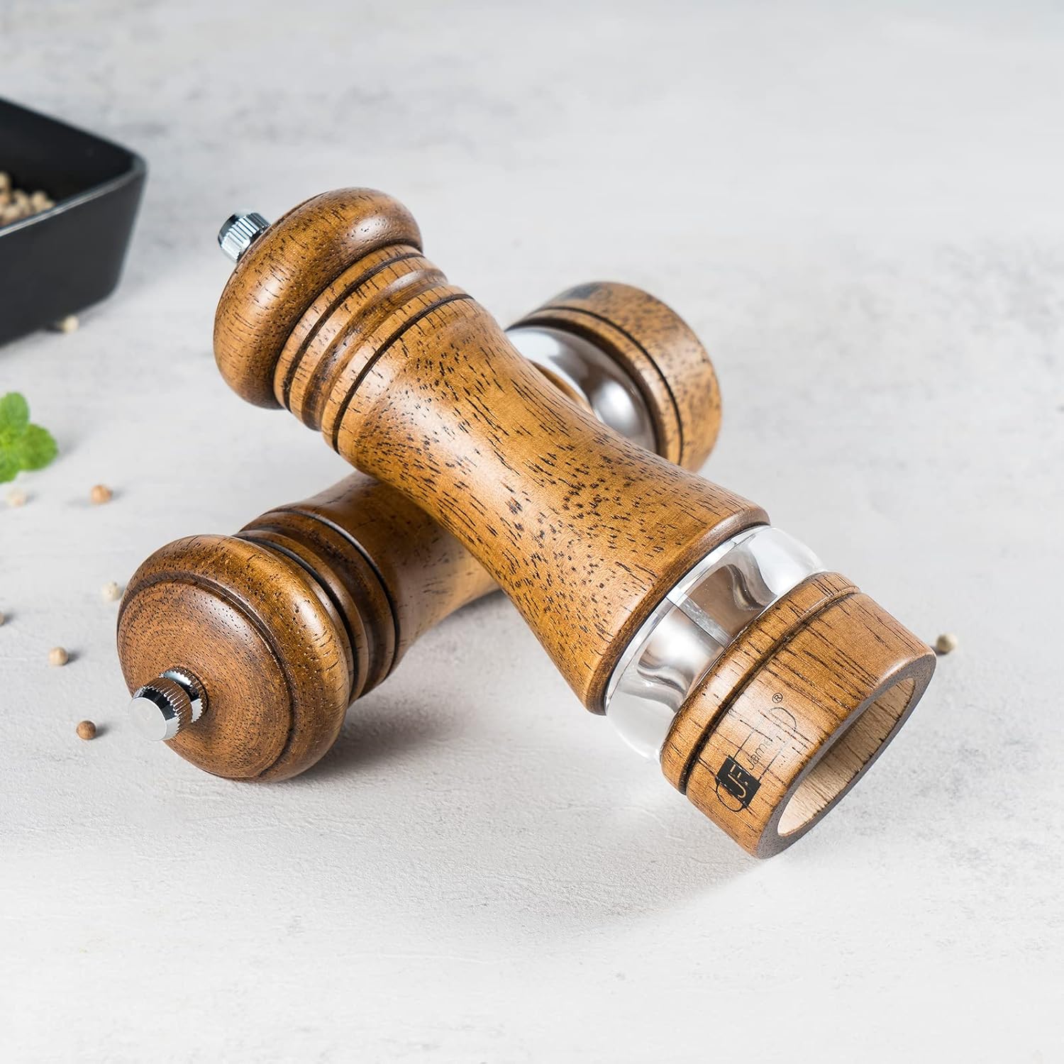 Adjustable Salt and Pepper Mill Set by JF JAMESF